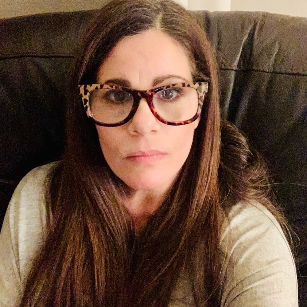 Meet your Posher, Carrie